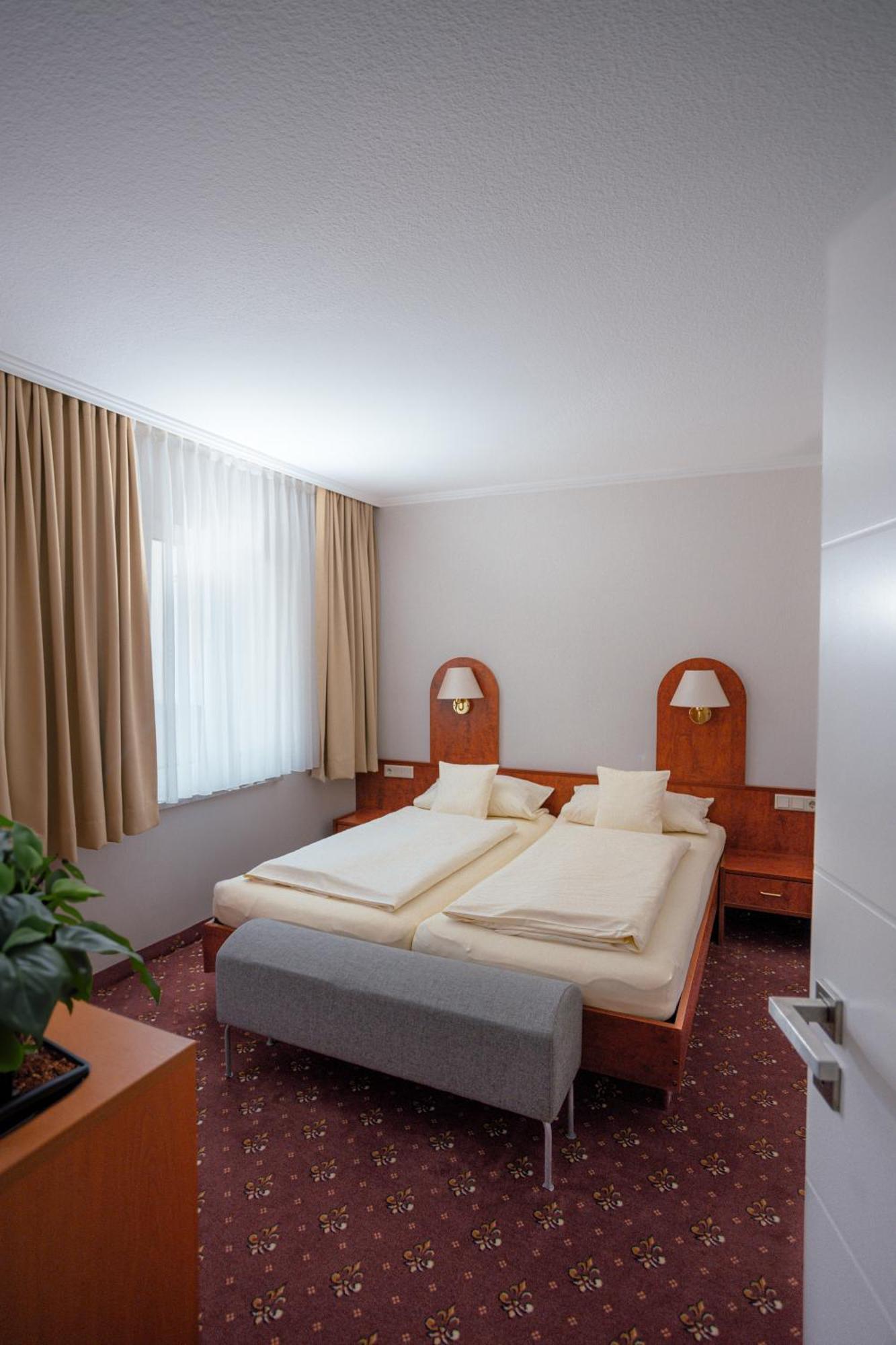 Ferienhotel Wolfsmuehle Rodishain Экстерьер фото